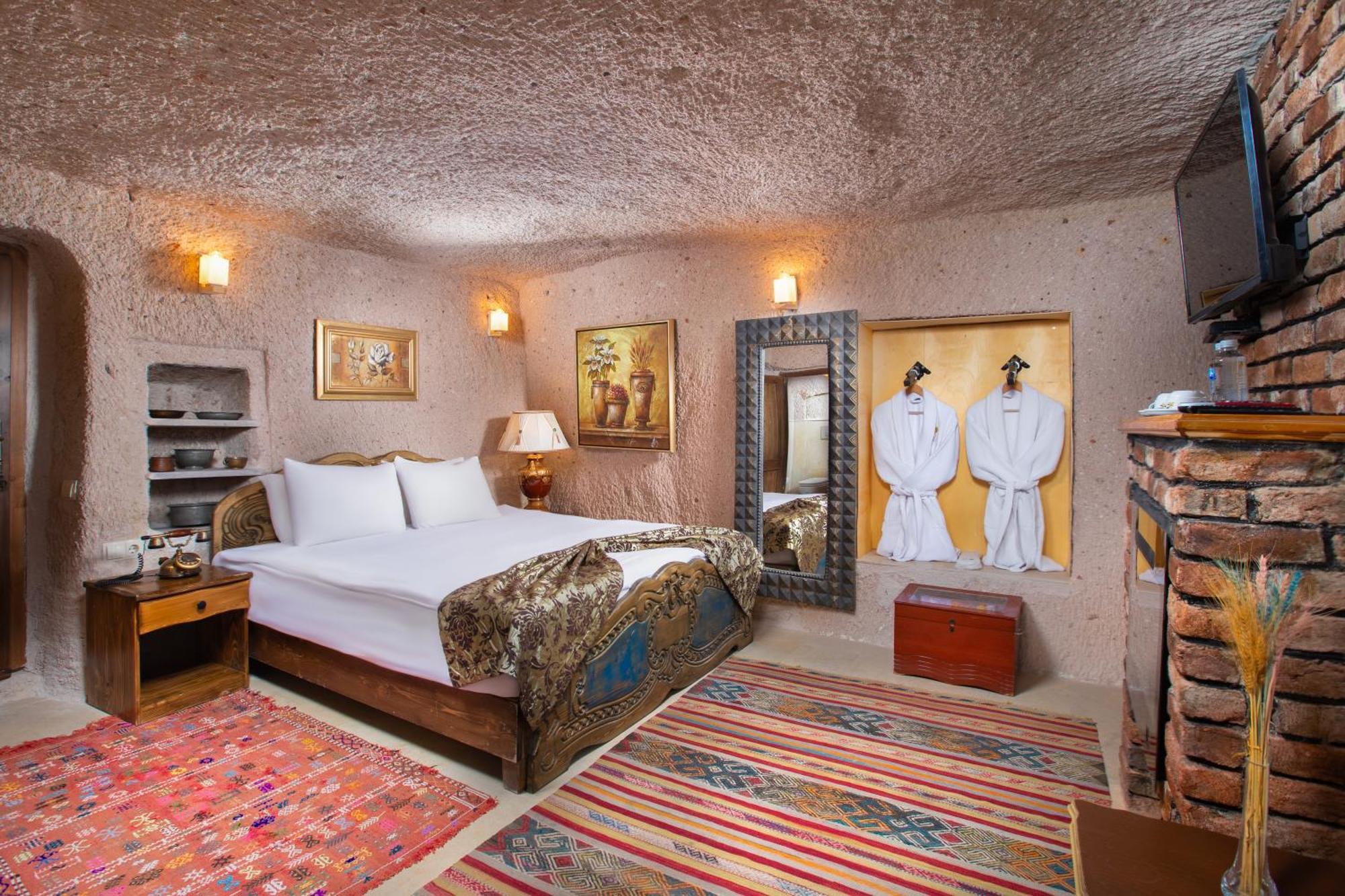 Cappadocia Fairy Chimneys Selfie Cave Hotels - Special Class Üchisar Exteriér fotografie