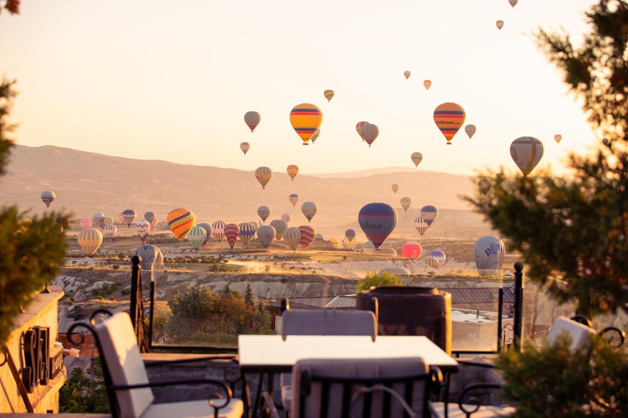 Cappadocia Fairy Chimneys Selfie Cave Hotels - Special Class Üchisar Exteriér fotografie