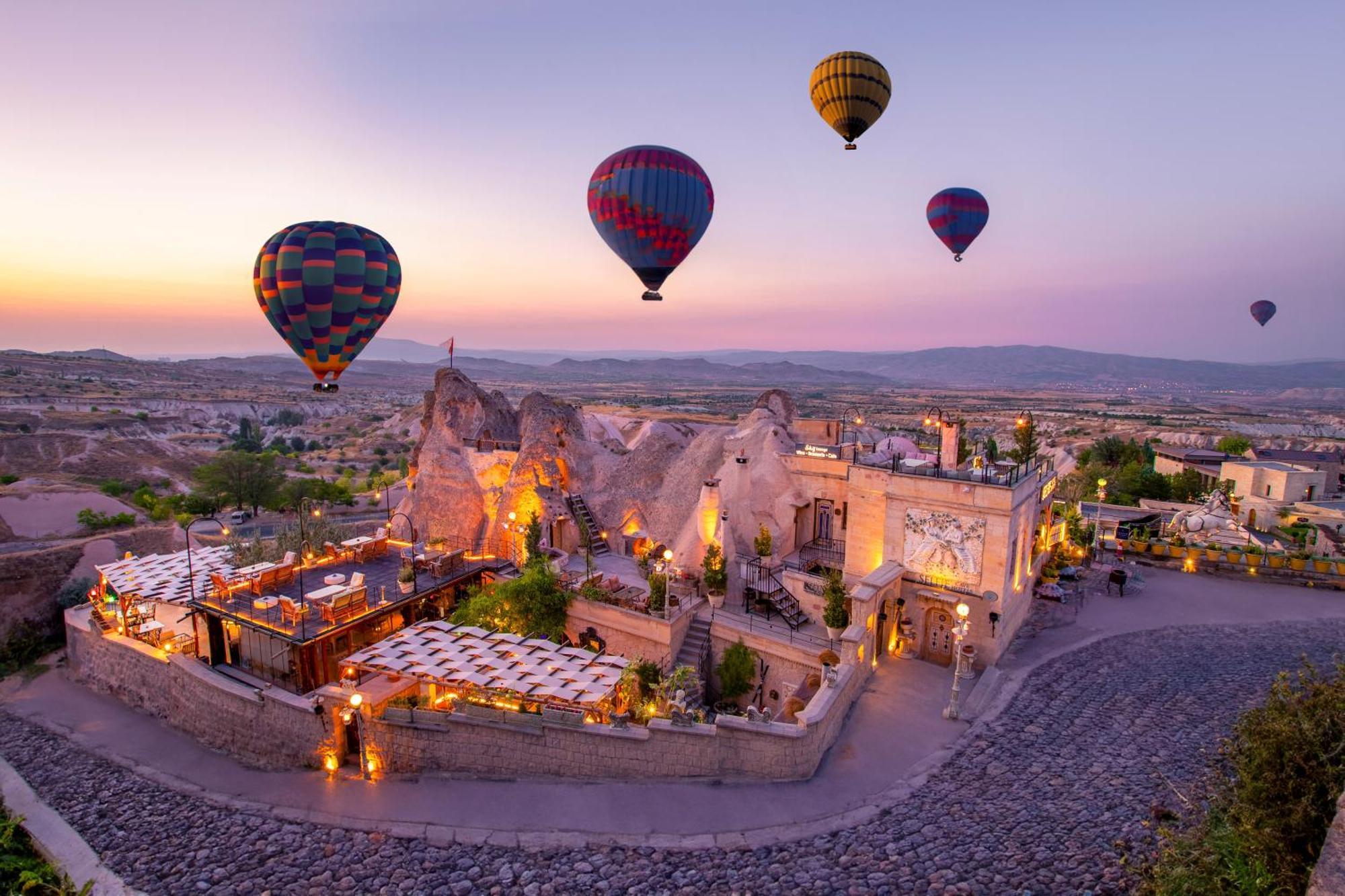Cappadocia Fairy Chimneys Selfie Cave Hotels - Special Class Üchisar Exteriér fotografie