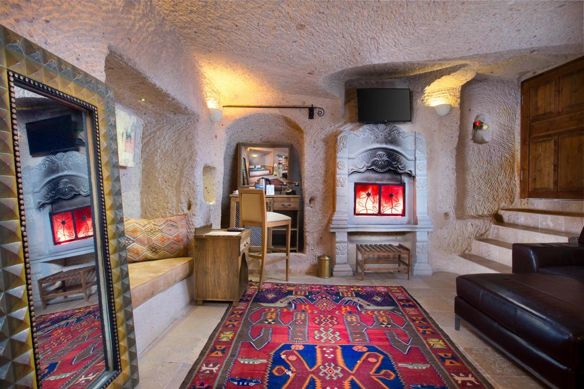 Cappadocia Fairy Chimneys Selfie Cave Hotels - Special Class Üchisar Exteriér fotografie